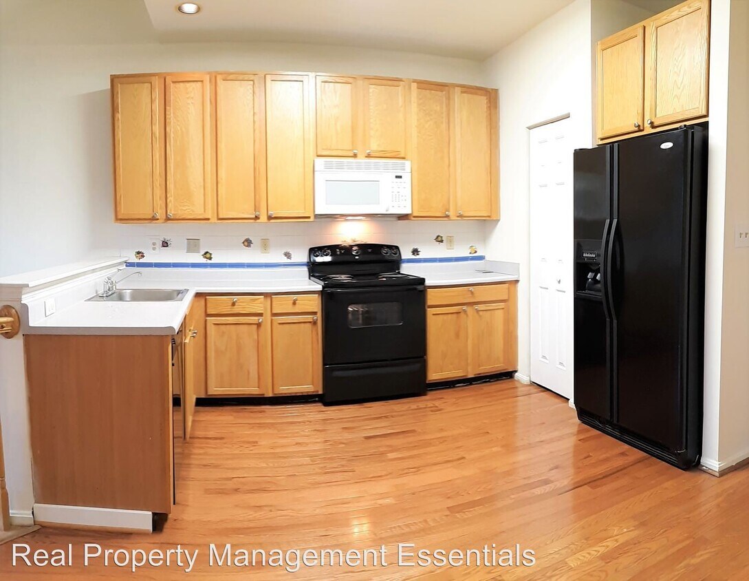 Building Photo - 10816 Ephraim Dr