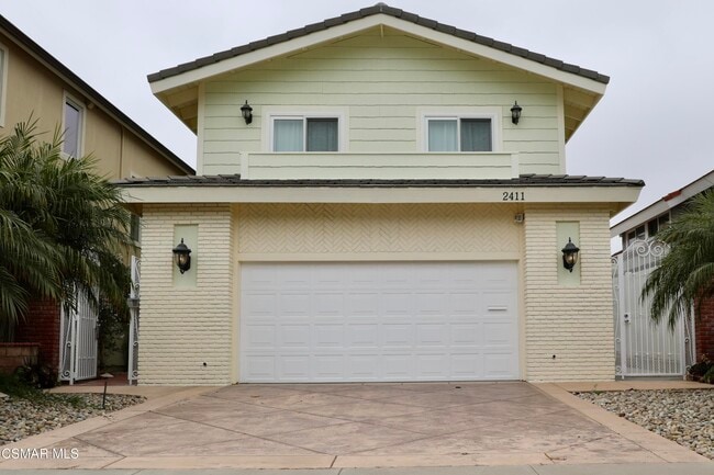 Building Photo - 2411 Monaco Dr