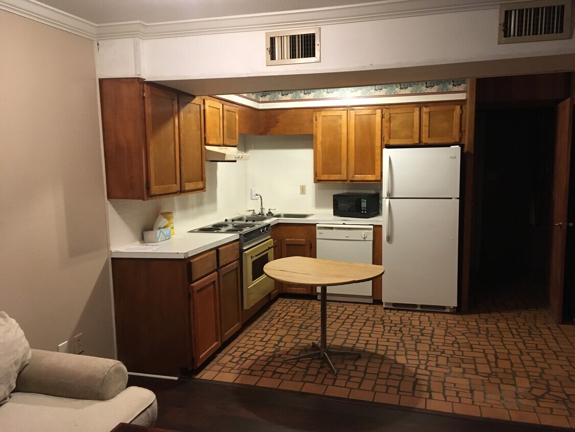 1620 S Caraway Rd Unit 6, Jonesboro, AR 72401 Apartments in Jonesboro