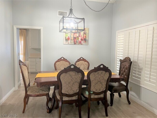 Foto del edificio - 4761 Torrence Dr