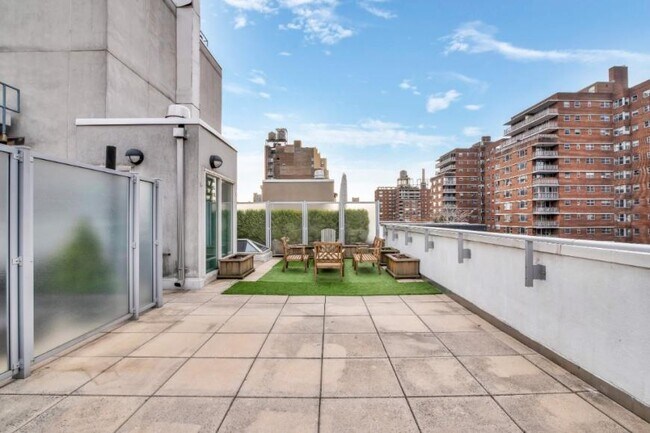 Foto del edificio - 2 bedroom in New York NY 10001