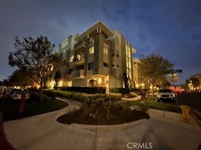 Building Photo - 5450 Strand