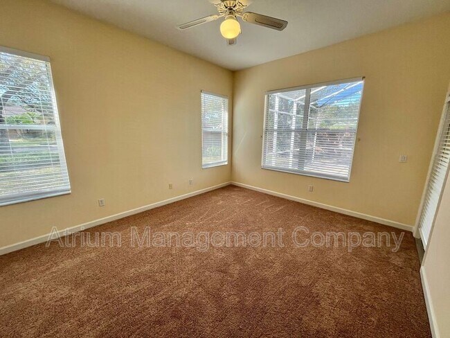 Foto del edificio - 1187 Tadsworth Terrace