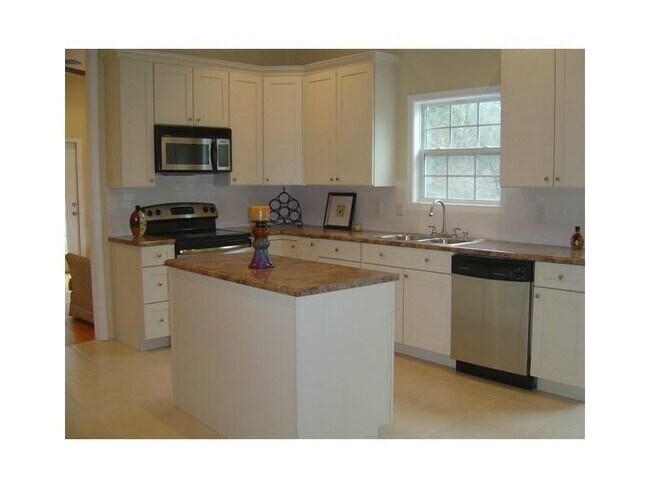 Foto del edificio - 1510 Roberts Dr SE