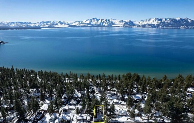 Foto del edificio - 617 Freel Dr