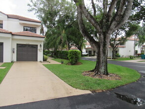Building Photo - 2708 Black Oak Way