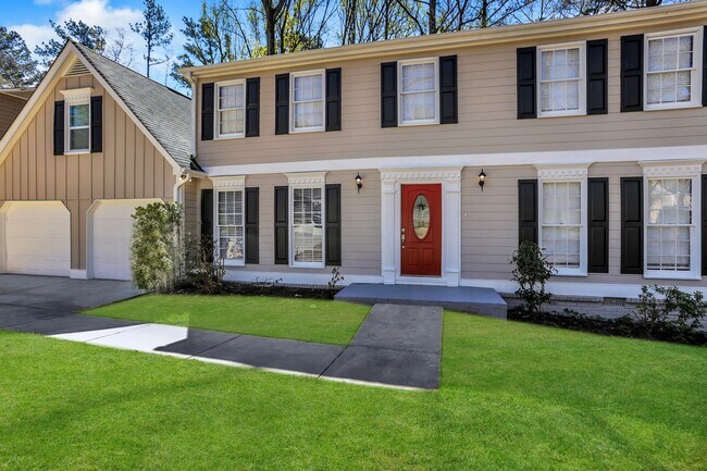 Foto del edificio - 4801 Fieldgreen Dr