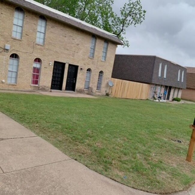 Photo - 2BD/1BA | Large Yard | Large Pets Welcome! Townhome