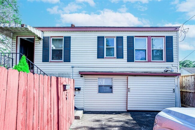 Foto del edificio - 602 Fairbanks St