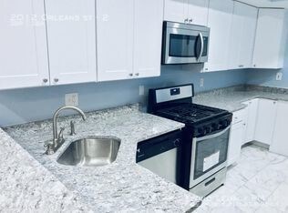 Primary Photo - Duplex Apartment with roof top deck