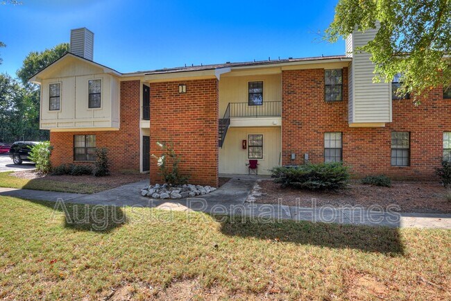 Foto del edificio - 2515 Center West Parkway - 1L