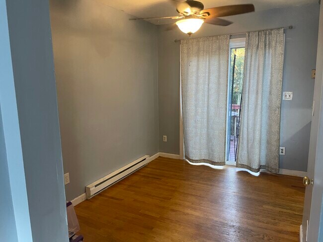 Foto del edificio - 211 Mallard Ln