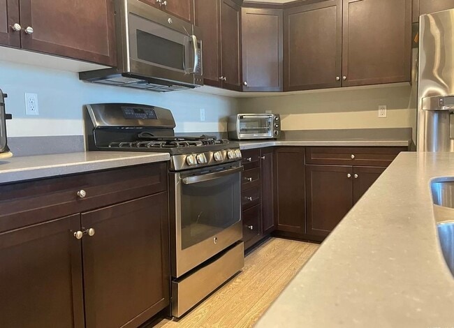 Building Photo - Cicino Homes - West Point