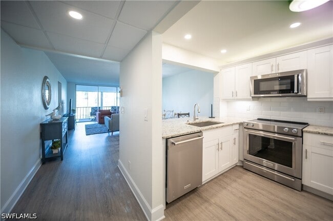 Building Photo - 1086 Forest Lakes Dr