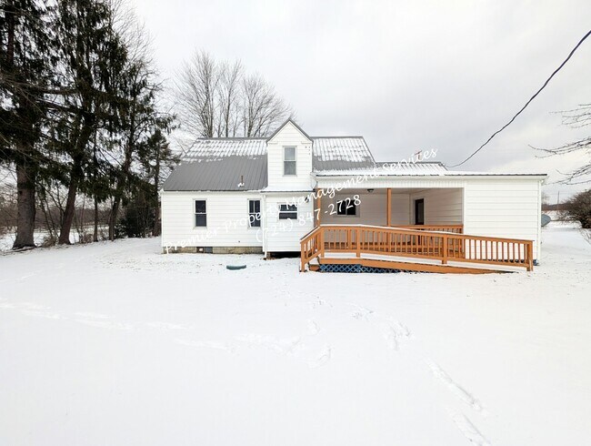 Foto del edificio - 5684 Sandy Lake Polk Rd