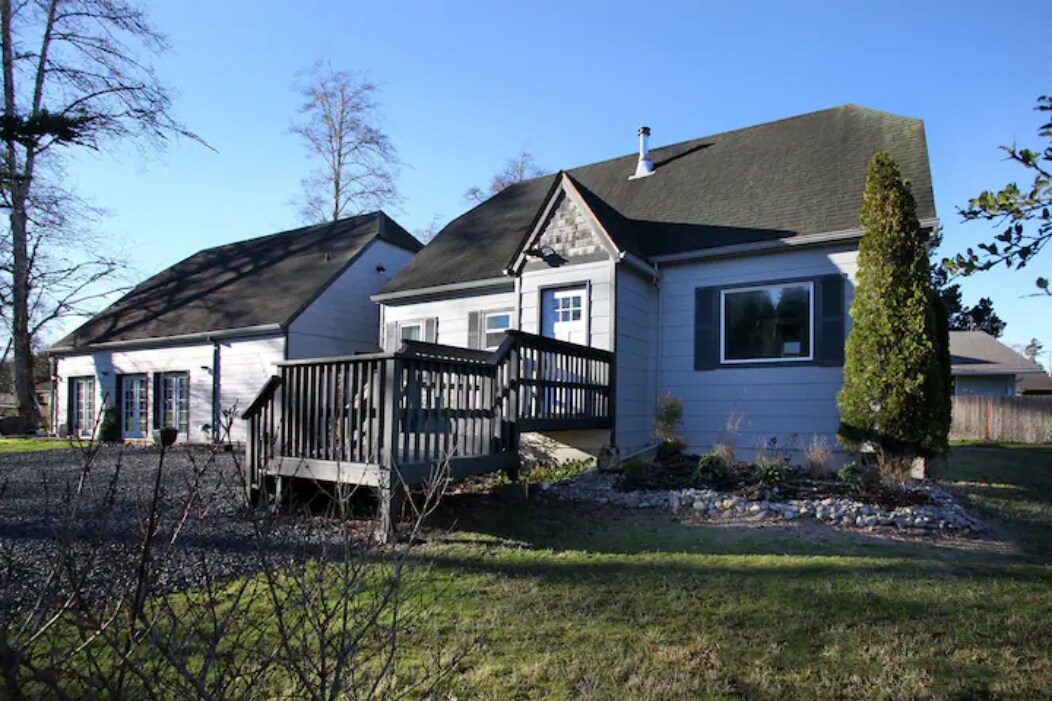 Foto principal - 33788 Cullaby Lake Ln