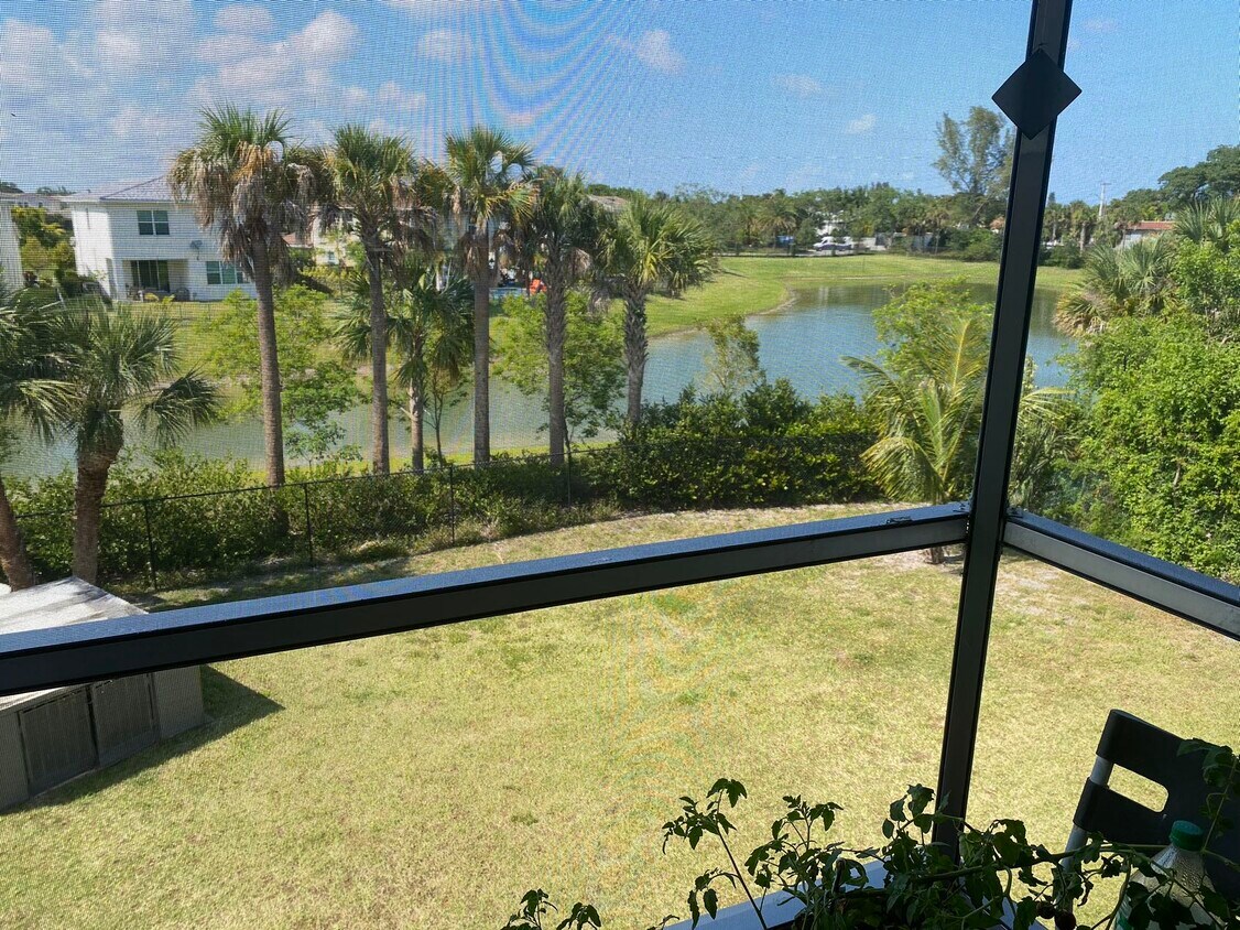 1021 Crystal Lake Dr Unit 311, Deerfield Beach, FL 33064 Condo for Rent in Deerfield Beach, FL