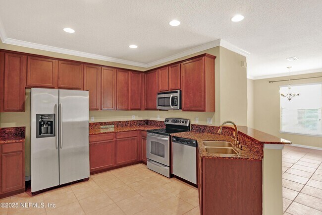 Foto del edificio - 12214 Sweet Branch Ct