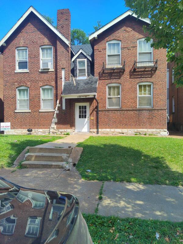 4726 S Grand Blvd Unit 1N, Saint Louis, MO 63111 Condo for Rent in