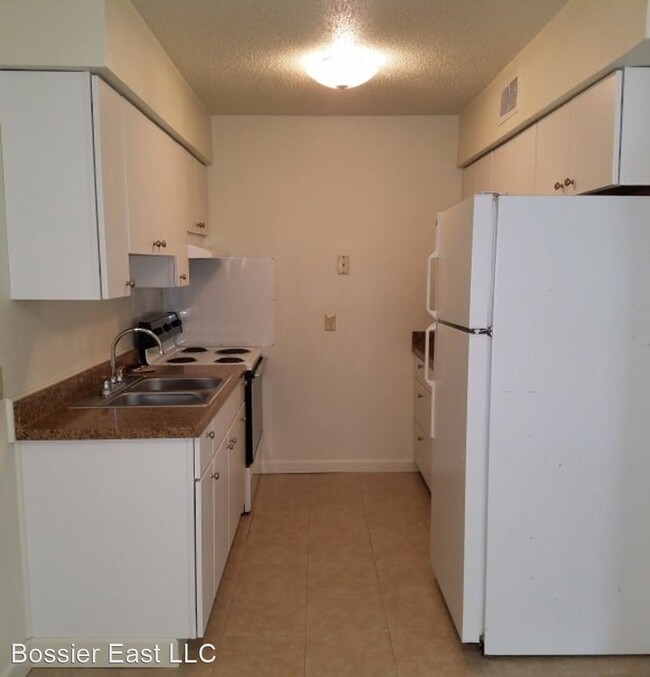 Building Photo - 3 br, 2 bath Apartment - Willow Park Apart...