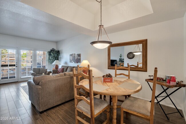 Foto del edificio - 6142 N 29th St