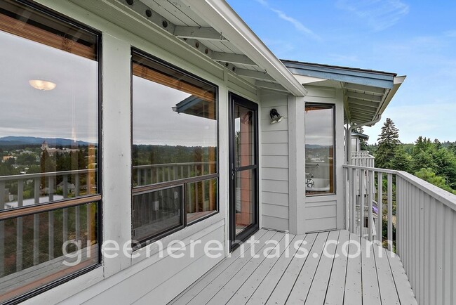 Building Photo - 2BR 2BA Olympia Condo with Spectacular Views