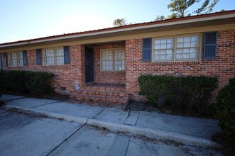 Building Photo - 2304 Bemiss Rd