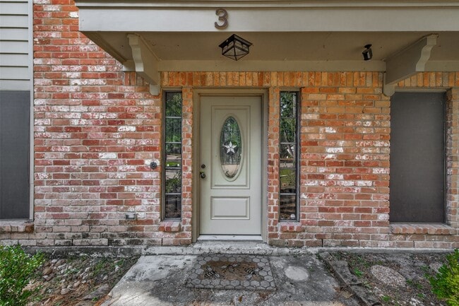 Building Photo - 3 Nutmeg Ct