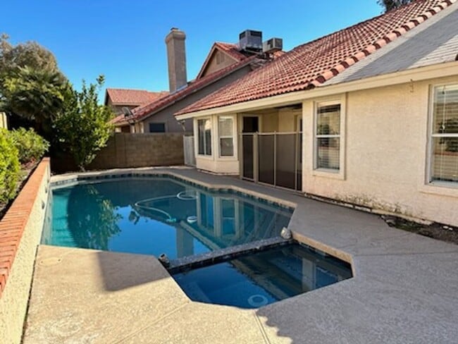 Building Photo - 4106 E Ashurst Dr