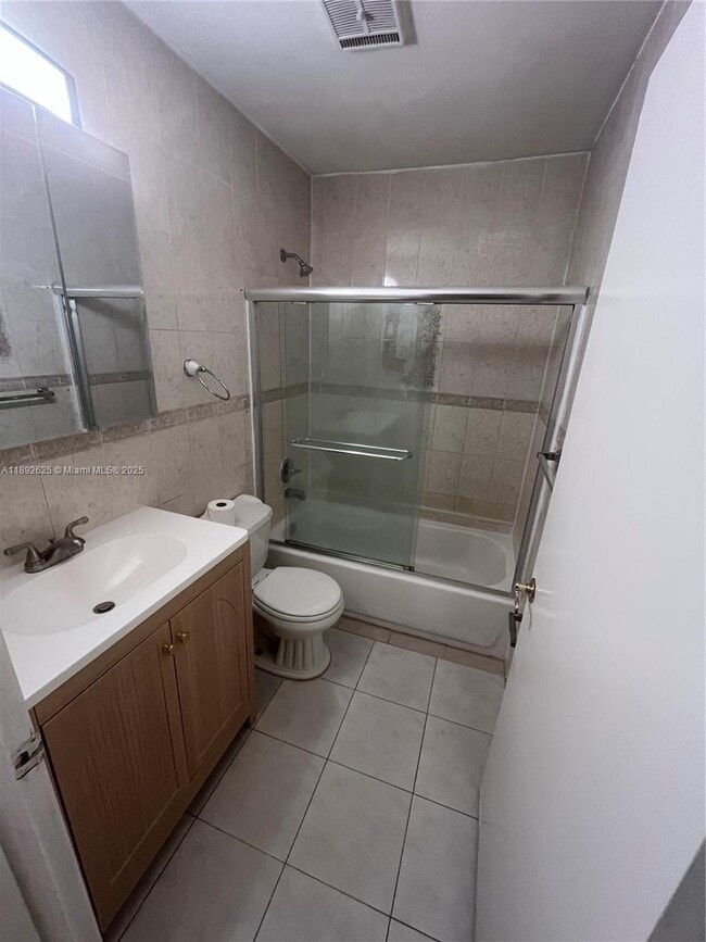 Foto del edificio - 2528 W 65th St