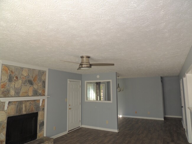 Building Photo - 628 Prestige Blvd