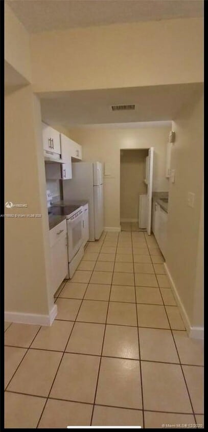 Primary Photo - 536 NW 114th Ave