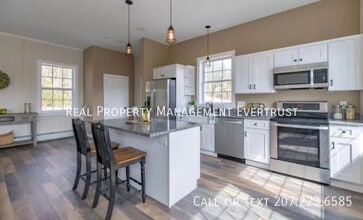 Building Photo - 20 Lone Bellow Ln