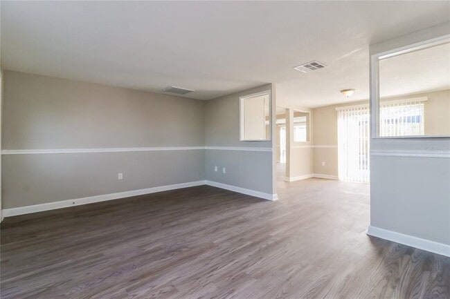 Building Photo - 6402 Bandura Ave