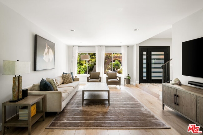 Foto del edificio - 28667 Acacia Glen St