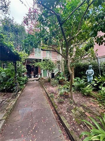 Foto del edificio - 837 Governor Nicholls St