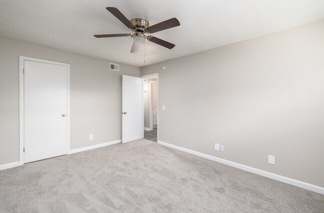 Foto del edificio - 1810 Willmore St Unit B