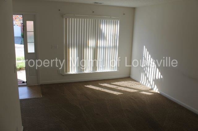 Building Photo - 2BD/1.5BA Patio Home