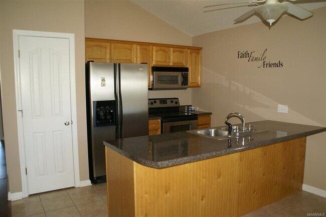 Foto del edificio - Available June!