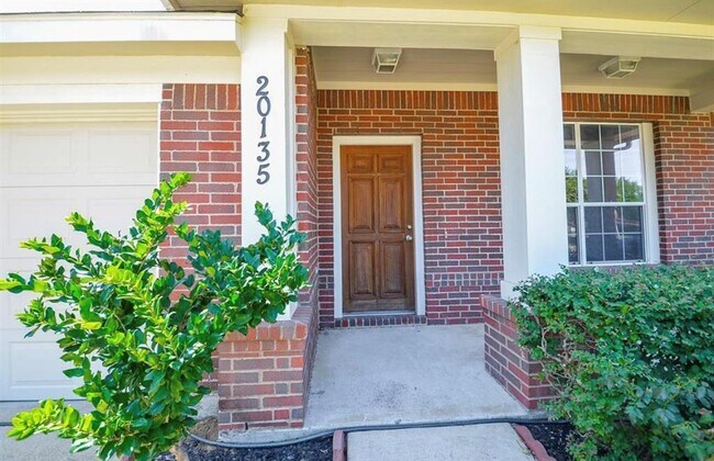 Building Photo - 20135 Sunflower Chase Dr