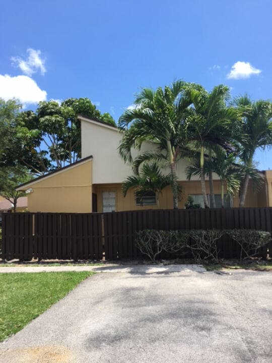 Foto del edificio - 11559  Orange Blossom Lane  Boca Raton Fl ...