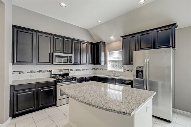 Building Photo - 26607 Grey Sparrow Dr