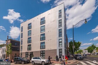 Building Photo - 1100 Bladensburg Rd NE