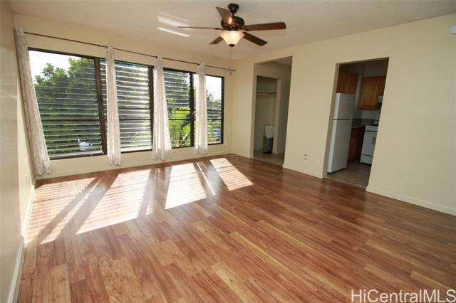 Foto del edificio - 87-126-126 Helelua St