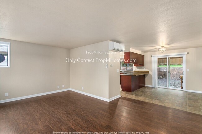 Building Photo - Beautiful Home in Convenient Sherwood Location with Stainless Steel Appliances!