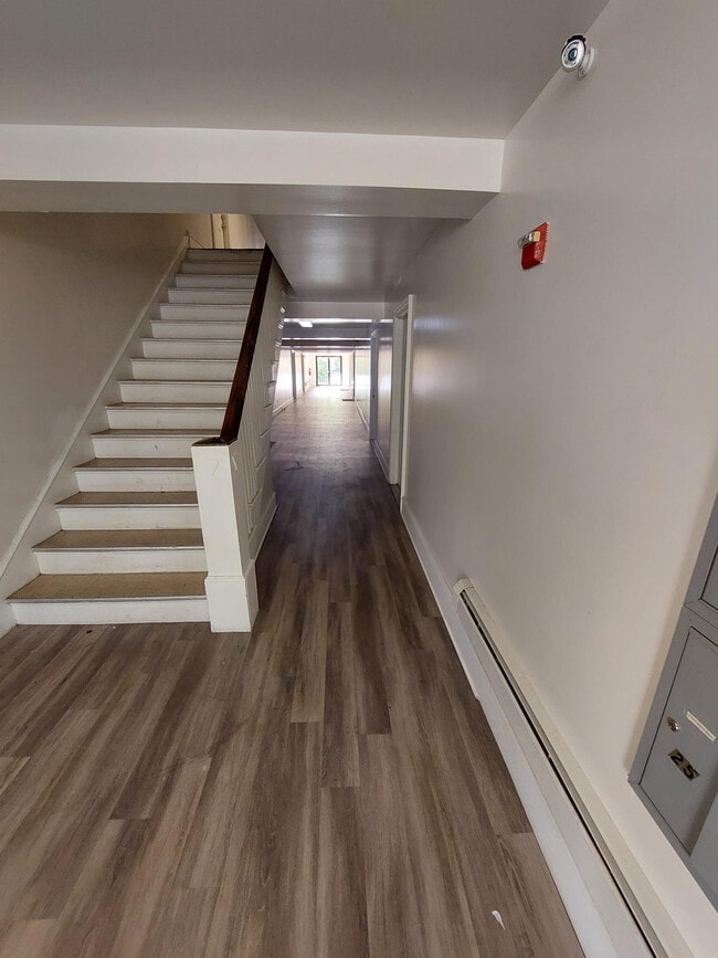 32 S Ave Apartments in Lansdowne, PA