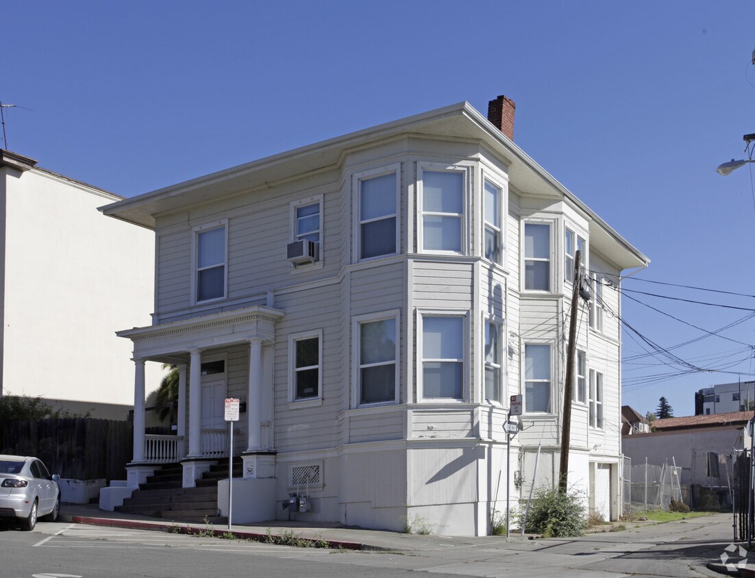 Foto principal - 616 Sacramento St