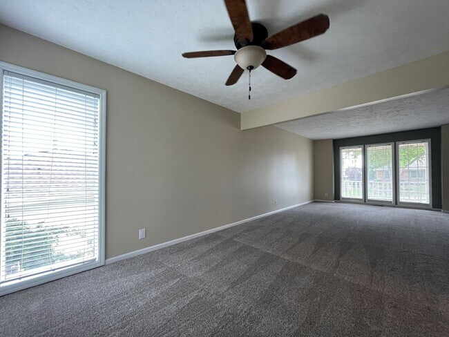 Foto del edificio - Home For Rent Bellevue!