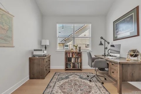 Foto del edificio - 1435 Dancing Oak Ln