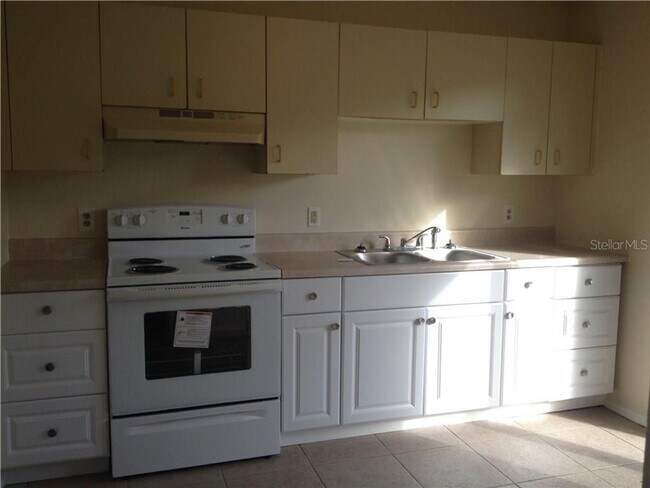 Building Photo - 3 br, 2 bath House - 441 Ricold Ter
